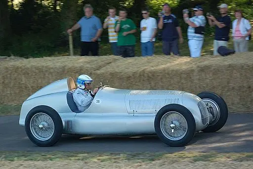 Image of Mercedes-Benz W25